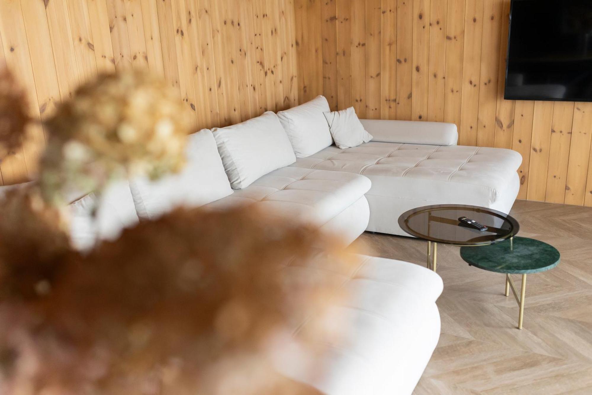 Viesuli Village Villas Saraiķi Oda fotoğraf
